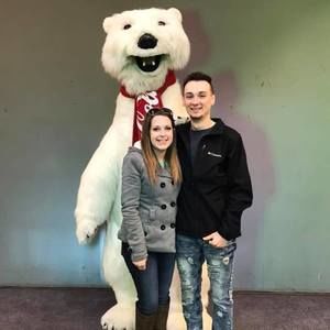 Meet your Posher, Regan